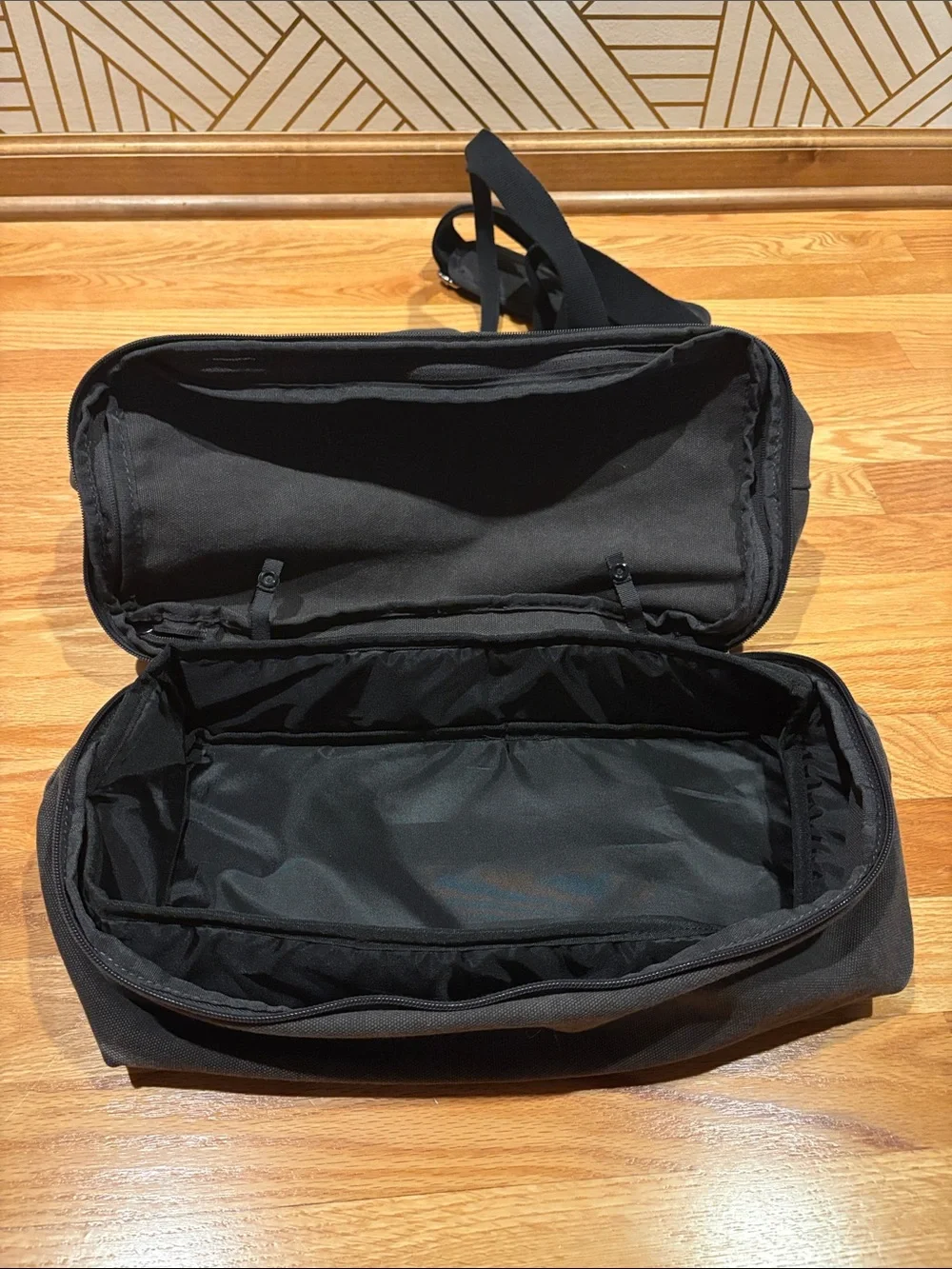 Lo & Sons Catalina Deluxe Tote Canvas Gray